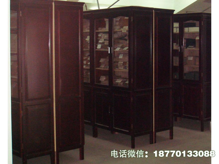 黔南州博物馆文物藏品柜