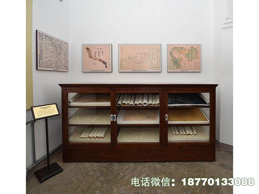 新化县文物藏品展示柜